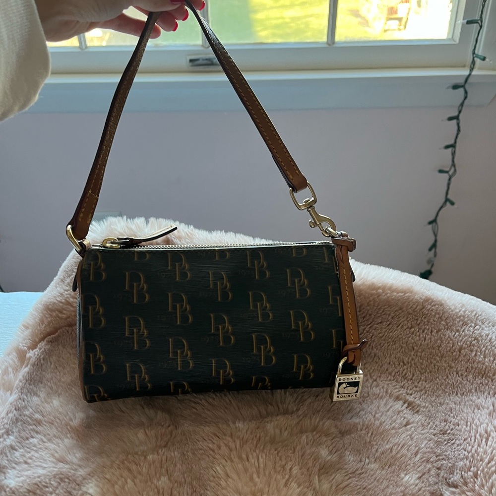 Dooney and Bourke Bag